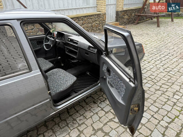 Серый ЗАЗ 1103 Славута, объемом двигателя 1.3 л и пробегом 69 тыс. км за 1250 $, фото 11 на Automoto.ua