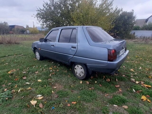 Сірий ЗАЗ 1103 Славута, об'ємом двигуна 0 л та пробігом 200 тис. км за 713 $, фото 5 на Automoto.ua