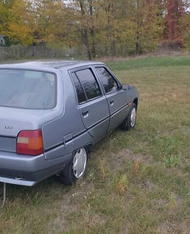 ЗАЗ 1103 Славута 2010 в Мироновке на Automoto.ua Серый ЗАЗ 1103 Славута, объемом двигателя 1.3 л и пробегом 190 тыс. км за 1080 $, фото 2 на Automoto.ua