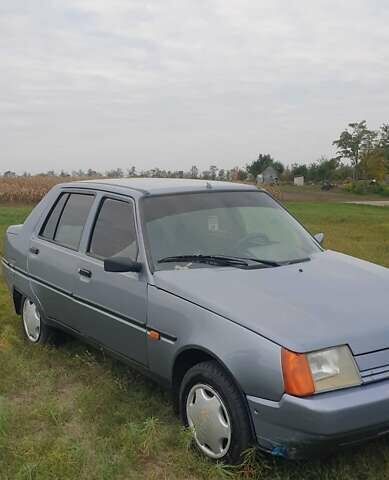 ЗАЗ 1103 Славута 2010 в Мироновке на Automoto.ua Серый ЗАЗ 1103 Славута, объемом двигателя 1.3 л и пробегом 190 тыс. км за 1080 $, фото 6 на Automoto.ua