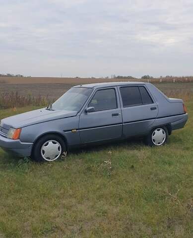 ЗАЗ 1103 Славута 2010 в Мироновке на Automoto.ua Серый ЗАЗ 1103 Славута, объемом двигателя 1.3 л и пробегом 190 тыс. км за 1080 $, фото 8 на Automoto.ua