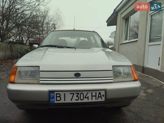 Серый ЗАЗ 1103 Славута, объемом двигателя 1.3 л и пробегом 102 тыс. км за 1650 $, фото 10 на Automoto.ua