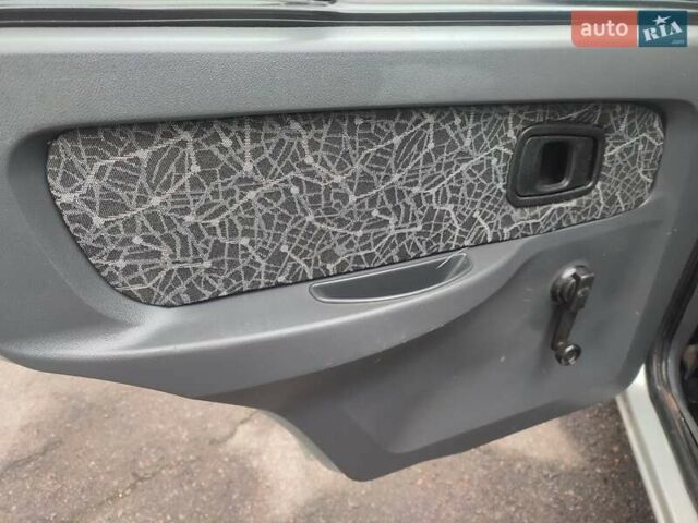 Сірий ЗАЗ 1103 Славута, об'ємом двигуна 1.3 л та пробігом 102 тис. км за 1650 $, фото 25 на Automoto.ua