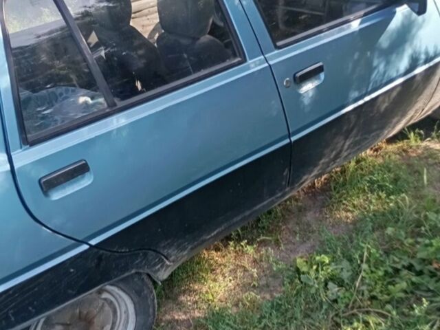 Синий ЗАЗ 1103 Славута, объемом двигателя 0 л и пробегом 200 тыс. км за 239 $, фото 2 на Automoto.ua