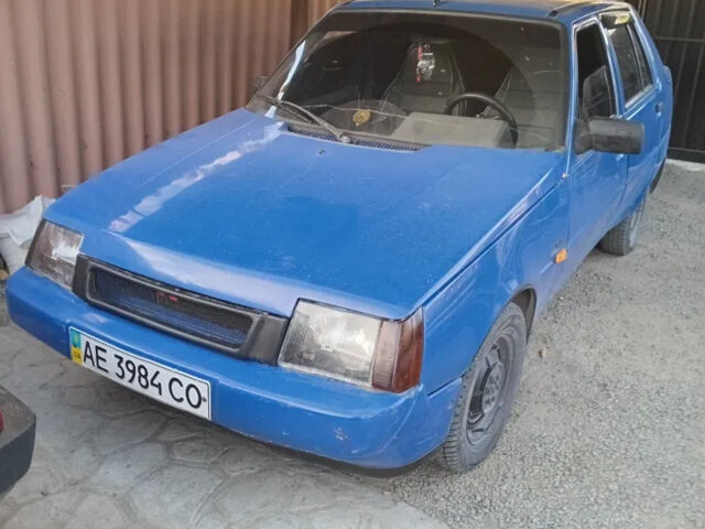 Синий ЗАЗ 1103 Славута, объемом двигателя 1.2 л и пробегом 777 тыс. км за 763 $, фото 2 на Automoto.ua