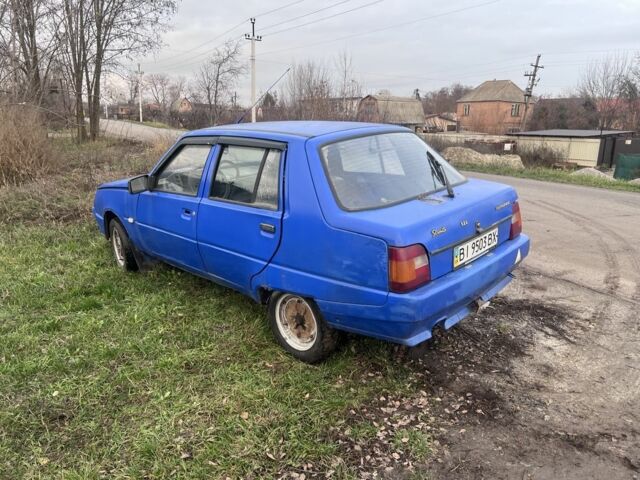 Синий ЗАЗ 1103 Славута, объемом двигателя 1.2 л и пробегом 140 тыс. км за 208 $, фото 1 на Automoto.ua