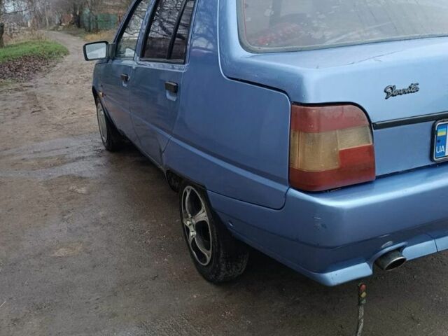 Синій ЗАЗ 1103 Славута, об'ємом двигуна 1.2 л та пробігом 180 тис. км за 1000 $, фото 7 на Automoto.ua