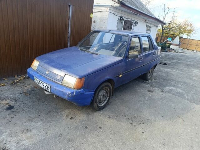 Синій ЗАЗ 1103 Славута, об'ємом двигуна 0 л та пробігом 247 тис. км за 300 $, фото 1 на Automoto.ua