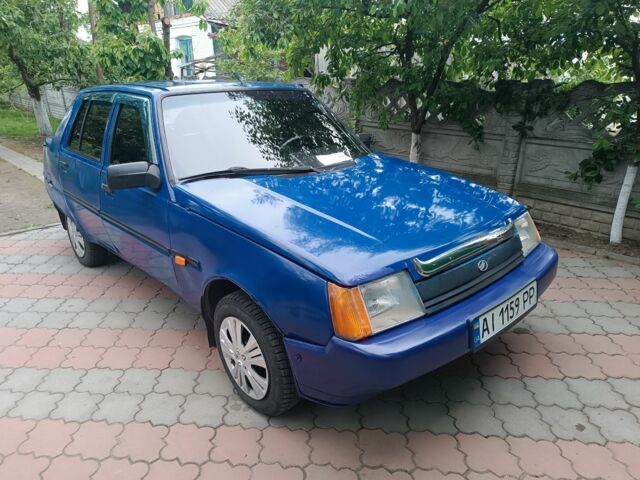 Синий ЗАЗ 1103 Славута, объемом двигателя 1.2 л и пробегом 222 тыс. км за 765 $, фото 1 на Automoto.ua