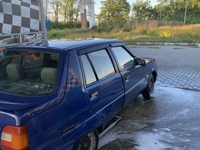 Синій ЗАЗ 1103 Славута, об'ємом двигуна 1.2 л та пробігом 1 тис. км за 802 $, фото 3 на Automoto.ua