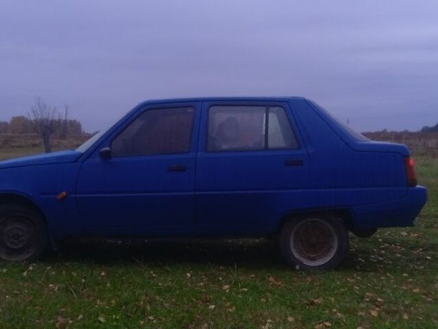 Синий ЗАЗ 1103 Славута, объемом двигателя 1 л и пробегом 120 тыс. км за 673 $, фото 7 на Automoto.ua