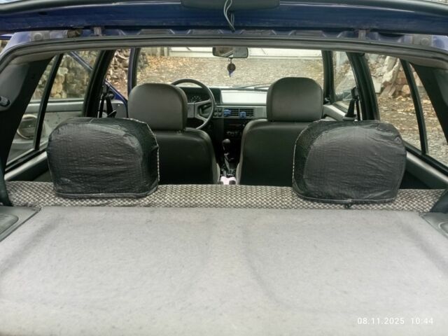 Синий ЗАЗ 1103 Славута, объемом двигателя 1.2 л и пробегом 117 тыс. км за 1121 $, фото 7 на Automoto.ua