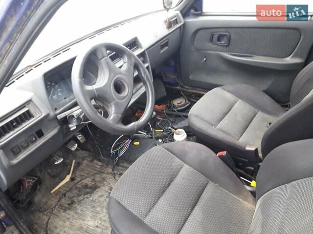 Синий ЗАЗ 1103 Славута, объемом двигателя 1.2 л и пробегом 330 тыс. км за 1100 $, фото 2 на Automoto.ua