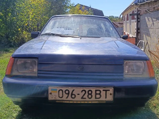 Синий ЗАЗ 1103 Славута, объемом двигателя 1.2 л и пробегом 100 тыс. км за 1000 $, фото 2 на Automoto.ua