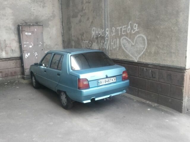 Синий ЗАЗ 1103 Славута, объемом двигателя 1.2 л и пробегом 50 тыс. км за 850 $, фото 4 на Automoto.ua