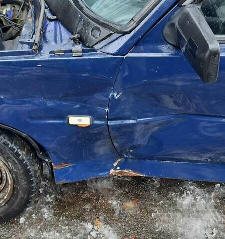 Синий ЗАЗ 1103 Славута, объемом двигателя 1.2 л и пробегом 114 тыс. км за 700 $, фото 6 на Automoto.ua