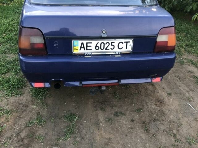 Синий ЗАЗ 1103 Славута, объемом двигателя 1.3 л и пробегом 1000 тыс. км за 700 $, фото 2 на Automoto.ua