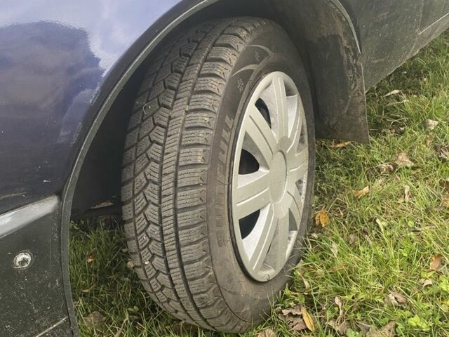 Синий ЗАЗ 1103 Славута, объемом двигателя 1.2 л и пробегом 165 тыс. км за 950 $, фото 4 на Automoto.ua