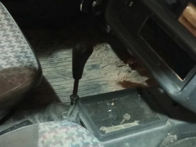 Синий ЗАЗ 1103 Славута, объемом двигателя 1.2 л и пробегом 10 тыс. км за 239 $, фото 7 на Automoto.ua