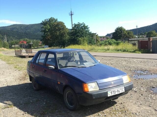 Синий ЗАЗ 1103 Славута, объемом двигателя 0 л и пробегом 150 тыс. км за 500 $, фото 3 на Automoto.ua