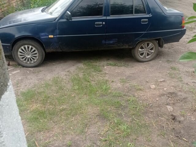 Синий ЗАЗ 1103 Славута, объемом двигателя 0 л и пробегом 350 тыс. км за 600 $, фото 1 на Automoto.ua