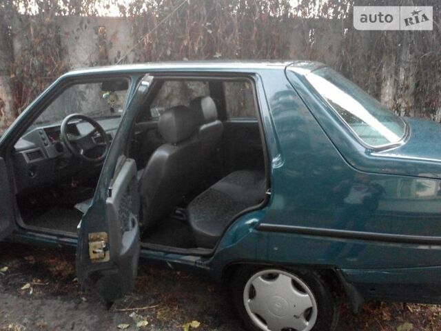 Синій ЗАЗ 1103 Славута, об'ємом двигуна 1.2 л та пробігом 70 тис. км за 1200 $, фото 7 на Automoto.ua