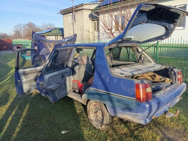 Синий ЗАЗ 1103 Славута, объемом двигателя 1.2 л и пробегом 350 тыс. км за 500 $, фото 1 на Automoto.ua