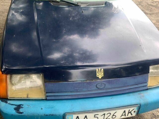 Синий ЗАЗ 1103 Славута, объемом двигателя 1.2 л и пробегом 500 тыс. км за 900 $, фото 5 на Automoto.ua