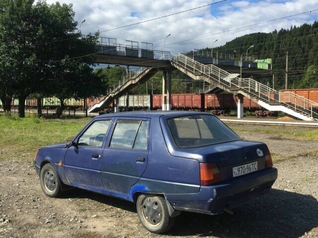 Синий ЗАЗ 1103 Славута, объемом двигателя 0 л и пробегом 150 тыс. км за 358 $, фото 2 на Automoto.ua