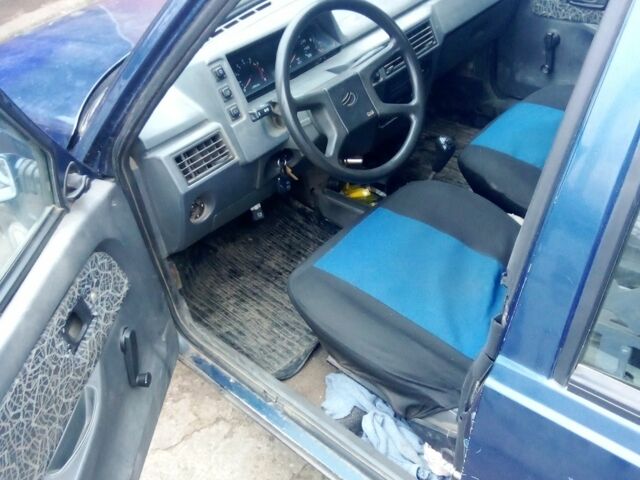 Синий ЗАЗ 1103 Славута, объемом двигателя 1.2 л и пробегом 50 тыс. км за 800 $, фото 2 на Automoto.ua