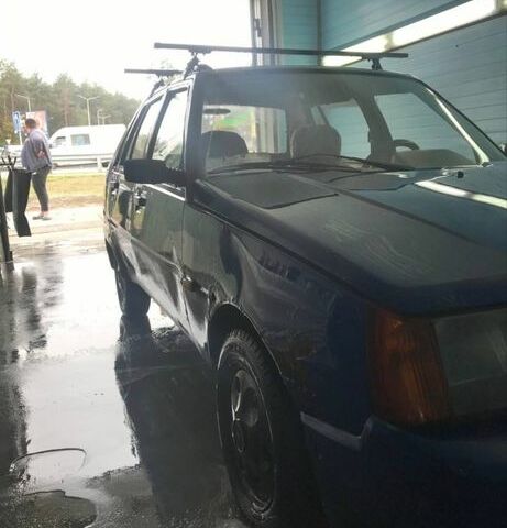 Синий ЗАЗ 1103 Славута, объемом двигателя 1.5 л и пробегом 260 тыс. км за 650 $, фото 3 на Automoto.ua