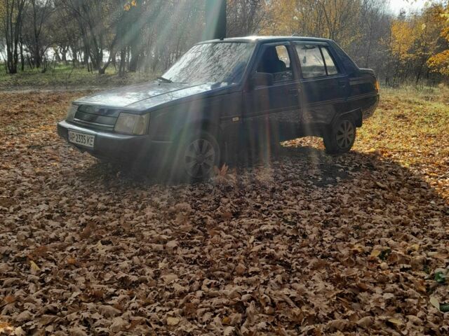 Синий ЗАЗ 1103 Славута, объемом двигателя 1.3 л и пробегом 170 тыс. км за 1200 $, фото 2 на Automoto.ua