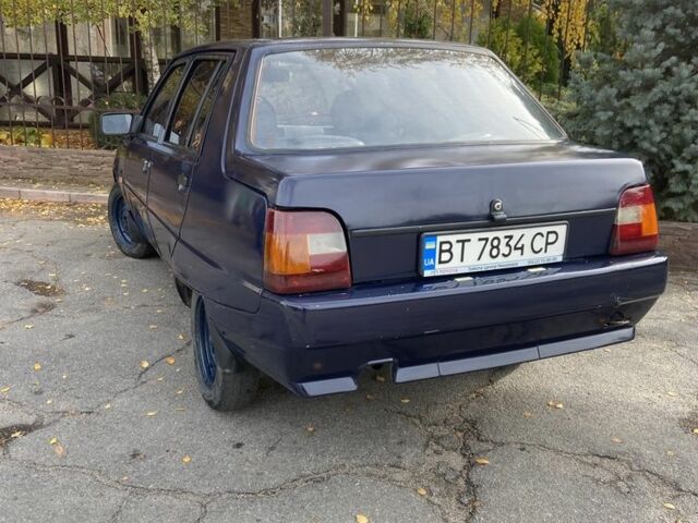 ЗАЗ 1103 Славута 2005 в Херсоне на Automoto.ua Синий ЗАЗ 1103 Славута, объемом двигателя 1.2 л и пробегом 250 тыс. км за 850 $, фото 7 на Automoto.ua