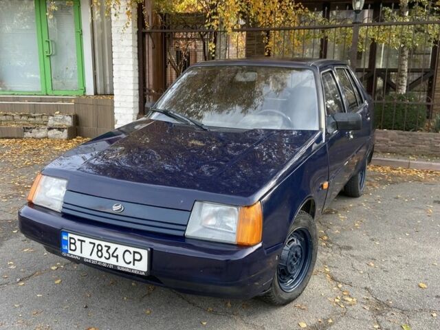 ЗАЗ 1103 Славута 2005 в Херсоне на Automoto.ua Синий ЗАЗ 1103 Славута, объемом двигателя 1.2 л и пробегом 250 тыс. км за 850 $, фото 4 на Automoto.ua