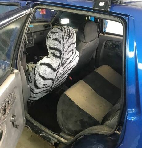 Синий ЗАЗ 1103 Славута, объемом двигателя 1.5 л и пробегом 260 тыс. км за 650 $, фото 7 на Automoto.ua