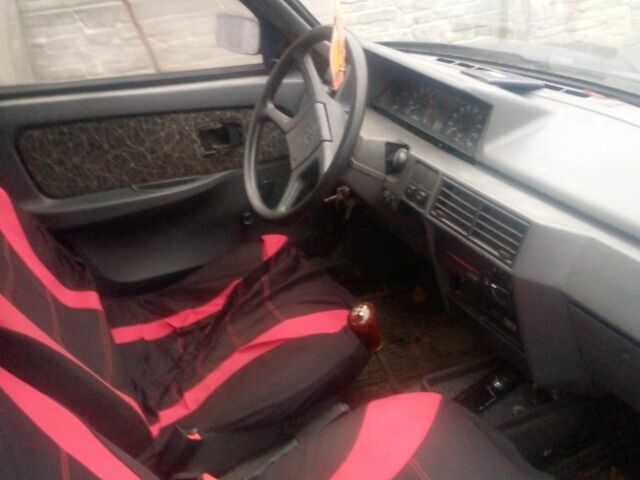 Синий ЗАЗ 1103 Славута, объемом двигателя 1.2 л и пробегом 232 тыс. км за 950 $, фото 3 на Automoto.ua