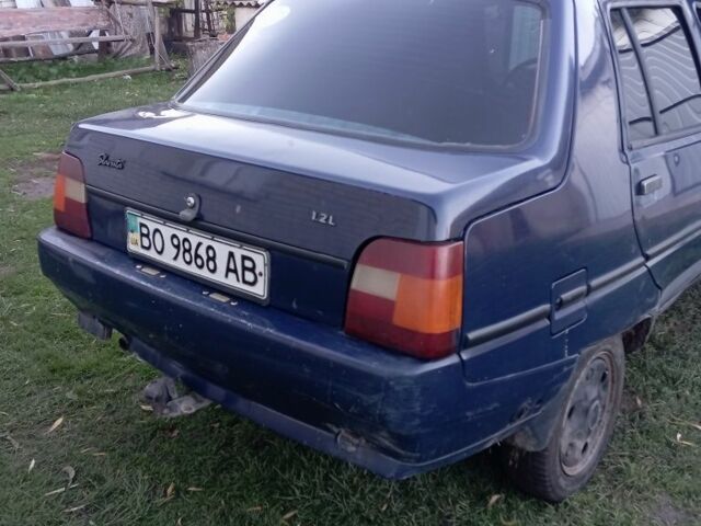 Синий ЗАЗ 1103 Славута, объемом двигателя 1.2 л и пробегом 104 тыс. км за 599 $, фото 2 на Automoto.ua