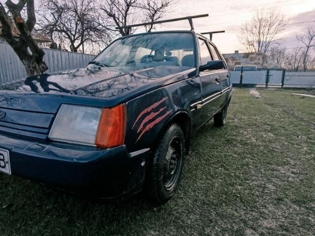 Синий ЗАЗ 1103 Славута, объемом двигателя 0 л и пробегом 150 тыс. км за 600 $, фото 2 на Automoto.ua