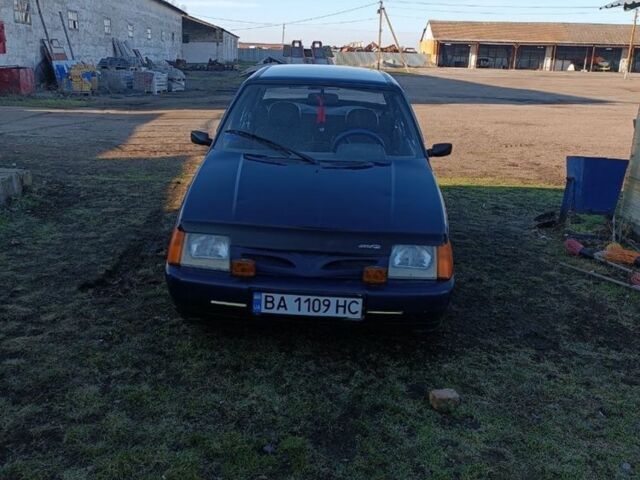 Синий ЗАЗ 1103 Славута, объемом двигателя 1.2 л и пробегом 143 тыс. км за 1399 $, фото 2 на Automoto.ua