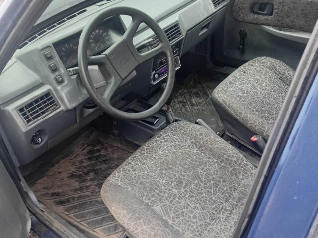 Синий ЗАЗ 1103 Славута, объемом двигателя 1 л и пробегом 90 тыс. км за 698 $, фото 5 на Automoto.ua