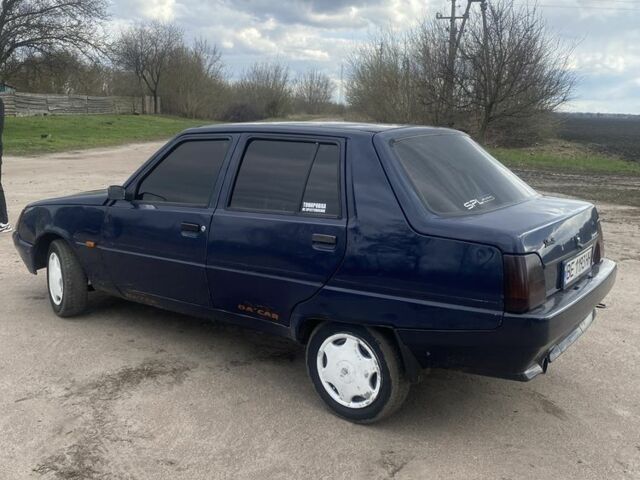 Синий ЗАЗ 1103 Славута, объемом двигателя 1.2 л и пробегом 115 тыс. км за 1200 $, фото 2 на Automoto.ua
