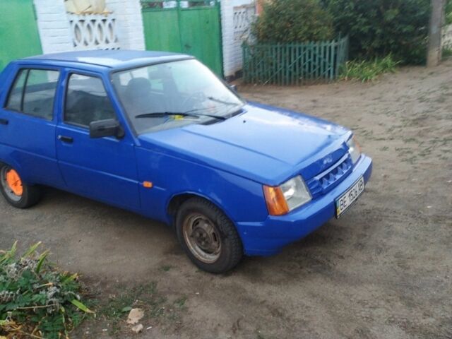 Синий ЗАЗ 1103 Славута, объемом двигателя 1.2 л и пробегом 200 тыс. км за 1100 $, фото 1 на Automoto.ua