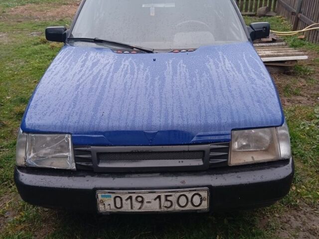 Синий ЗАЗ 1103 Славута, объемом двигателя 1 л и пробегом 140 тыс. км за 833 $, фото 4 на Automoto.ua