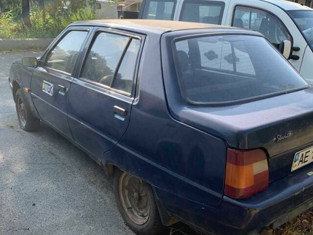 Синій ЗАЗ 1103 Славута, об'ємом двигуна 1.2 л та пробігом 139 тис. км за 1106 $, фото 5 на Automoto.ua