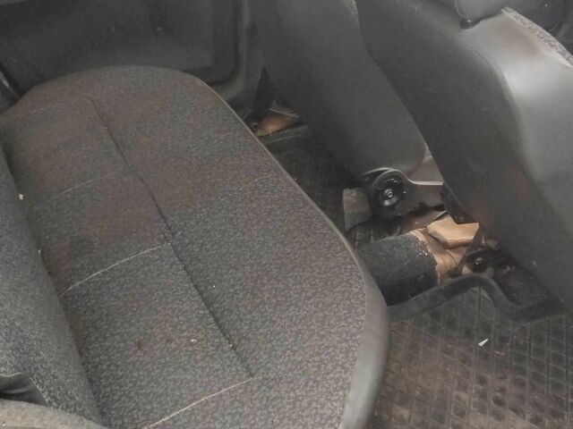 Синій ЗАЗ 1103 Славута, об'ємом двигуна 1.2 л та пробігом 139 тис. км за 1106 $, фото 9 на Automoto.ua