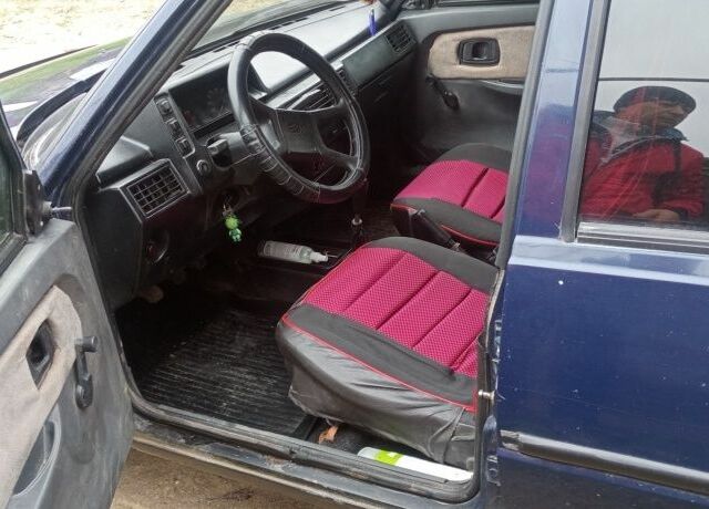 Синій ЗАЗ 1103 Славута, об'ємом двигуна 0 л та пробігом 155 тис. км за 992 $, фото 4 на Automoto.ua