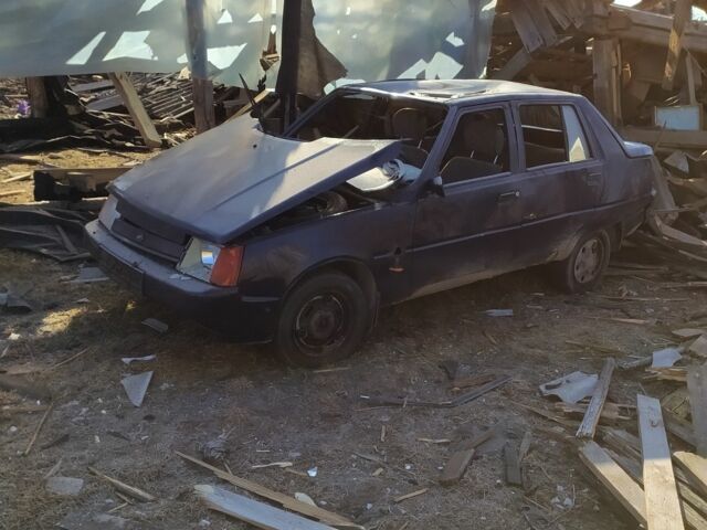 Синий ЗАЗ 1103 Славута, объемом двигателя 0 л и пробегом 140 тыс. км за 360 $, фото 1 на Automoto.ua