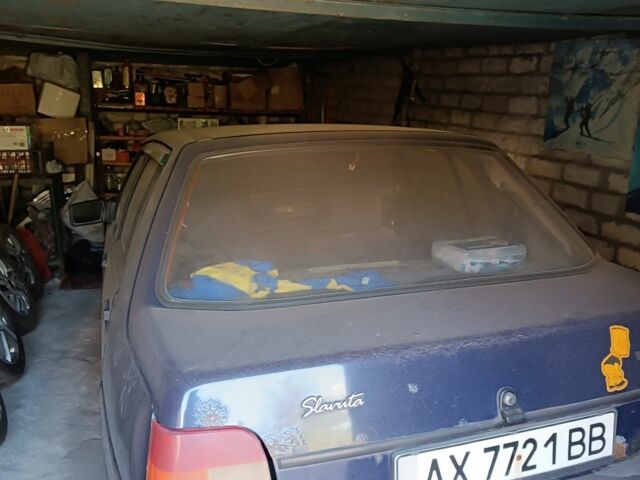 Синий ЗАЗ 1103 Славута, объемом двигателя 1.2 л и пробегом 250 тыс. км за 832 $, фото 2 на Automoto.ua