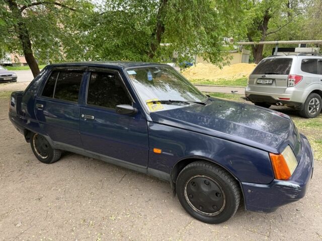 Синий ЗАЗ 1103 Славута, объемом двигателя 1.2 л и пробегом 117 тыс. км за 1136 $, фото 2 на Automoto.ua