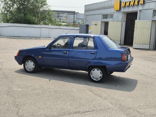 Синий ЗАЗ 1103 Славута, объемом двигателя 1.2 л и пробегом 97 тыс. км за 1100 $, фото 5 на Automoto.ua